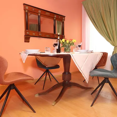 Appartement Leveca Boutique Aparments